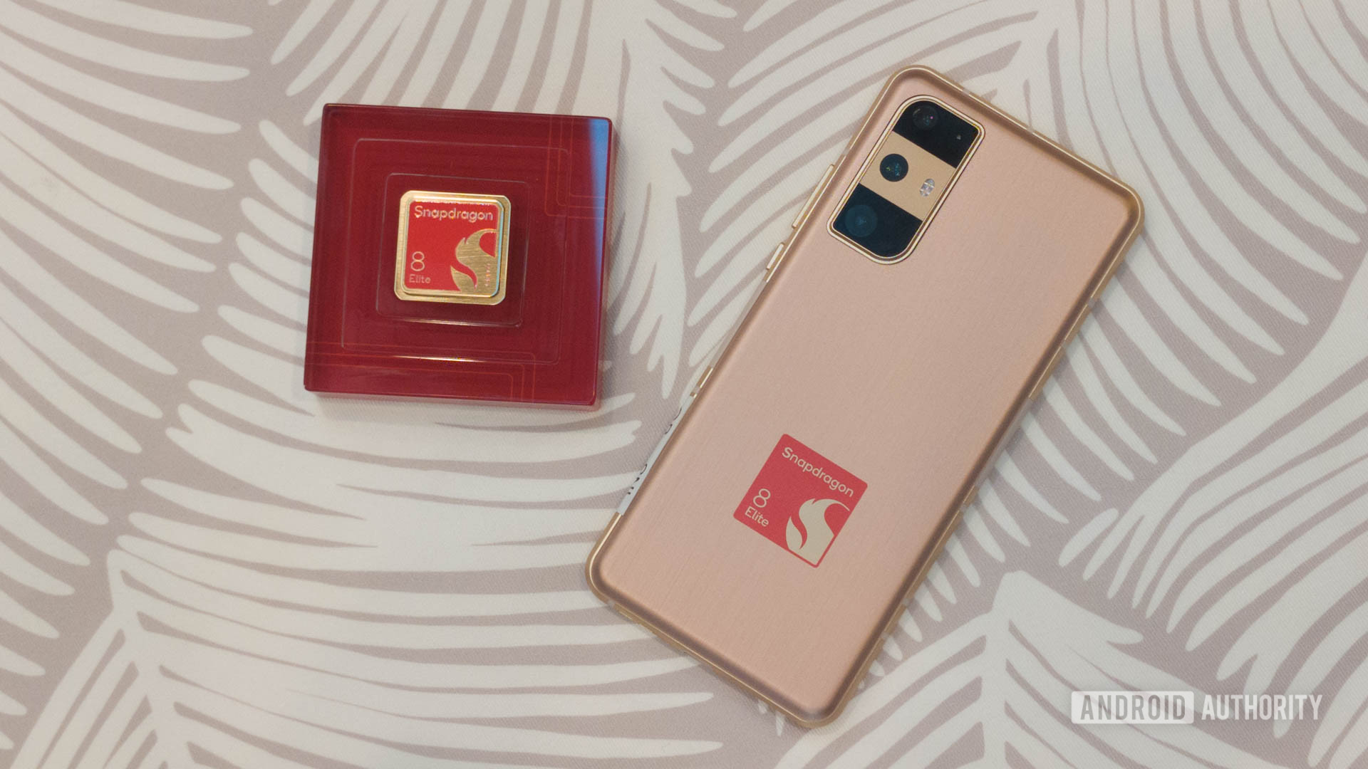 Qualcomm Snapdragon 8 Elite Extreme Gen 6 Reference Device With Chip